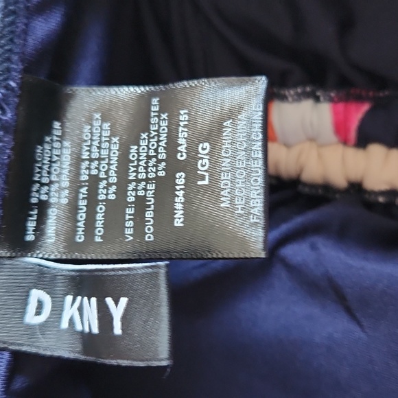 DYNK, NWT, Women's Swimsuit 🩱 Top, Size Large, Pink, Navy - Picture 9 of 12